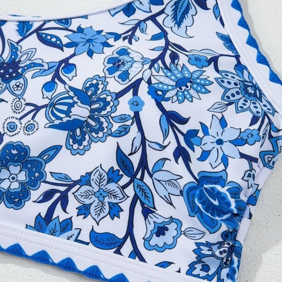 Women’s Bikini Blue Floral Whip Stitch 2 Piece
High Waisted Scoop Bathing Suits - Picture 9 of 9